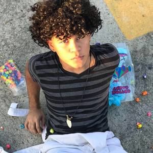 Meet your Posher, Eddie